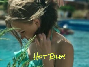 Hot_Riley