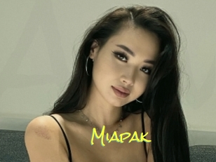 Miapak