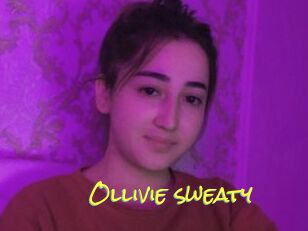 Ollivie_sweaty